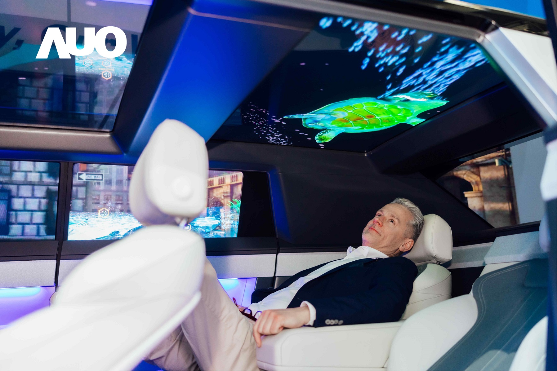 evoҕӍSmart Cockpit 2025��Micro LED͸�������ͻ����ɓσ�(y��u)��(sh��)֮��ɣ��y��BHTC����δ��(l��i)ҕ���܇��Display HMI��Q����