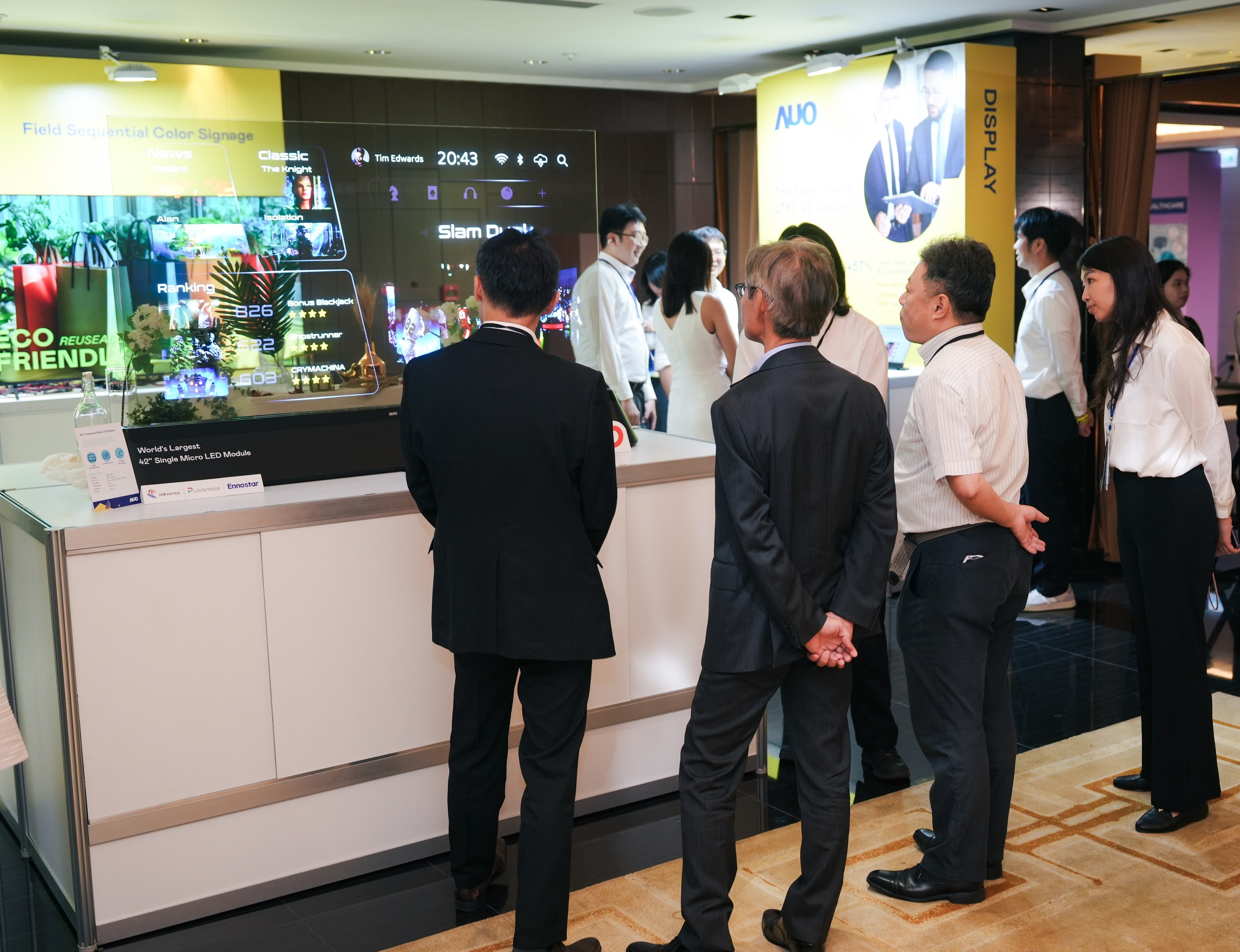 �F����Ҏ����헼��gevoҕӍչʾ�����w���ϡ��OӋ��ϵ�y���ϣ�׌�c�����Ҋ�CevoҕӍ���g����cǰհҕҰ�����Ĺ���������